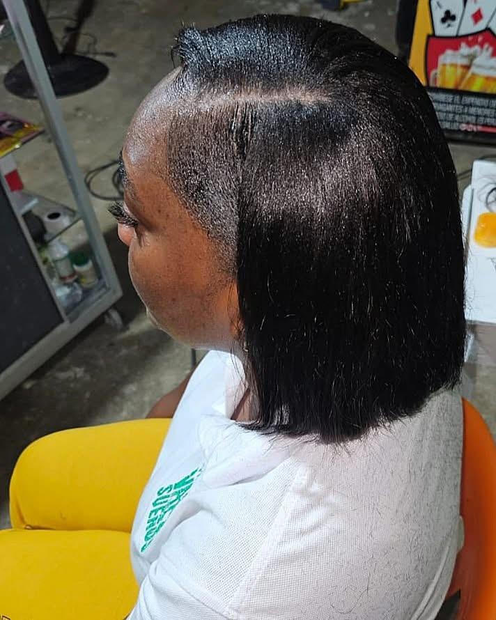 Corte De Muñeca En Extensión